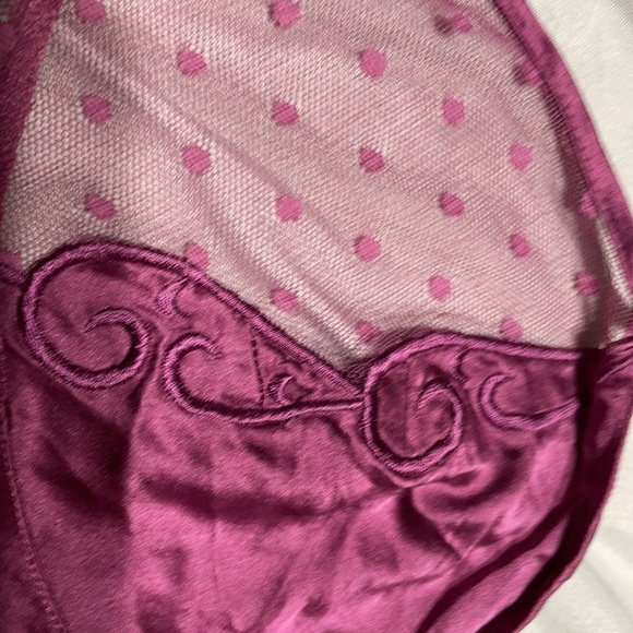 2-pc Victoria’s Secret open front babydoll with matching thong NWOT - Picture 11 of 13